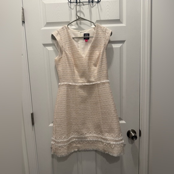 Vince Camuto Women's Tweed Fit & Flare Dress Size 6. Style# VC0-O965. - Picture 3 of 9